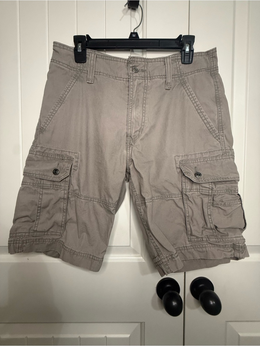 Levi's Men's Cargo Shorts in Taupe